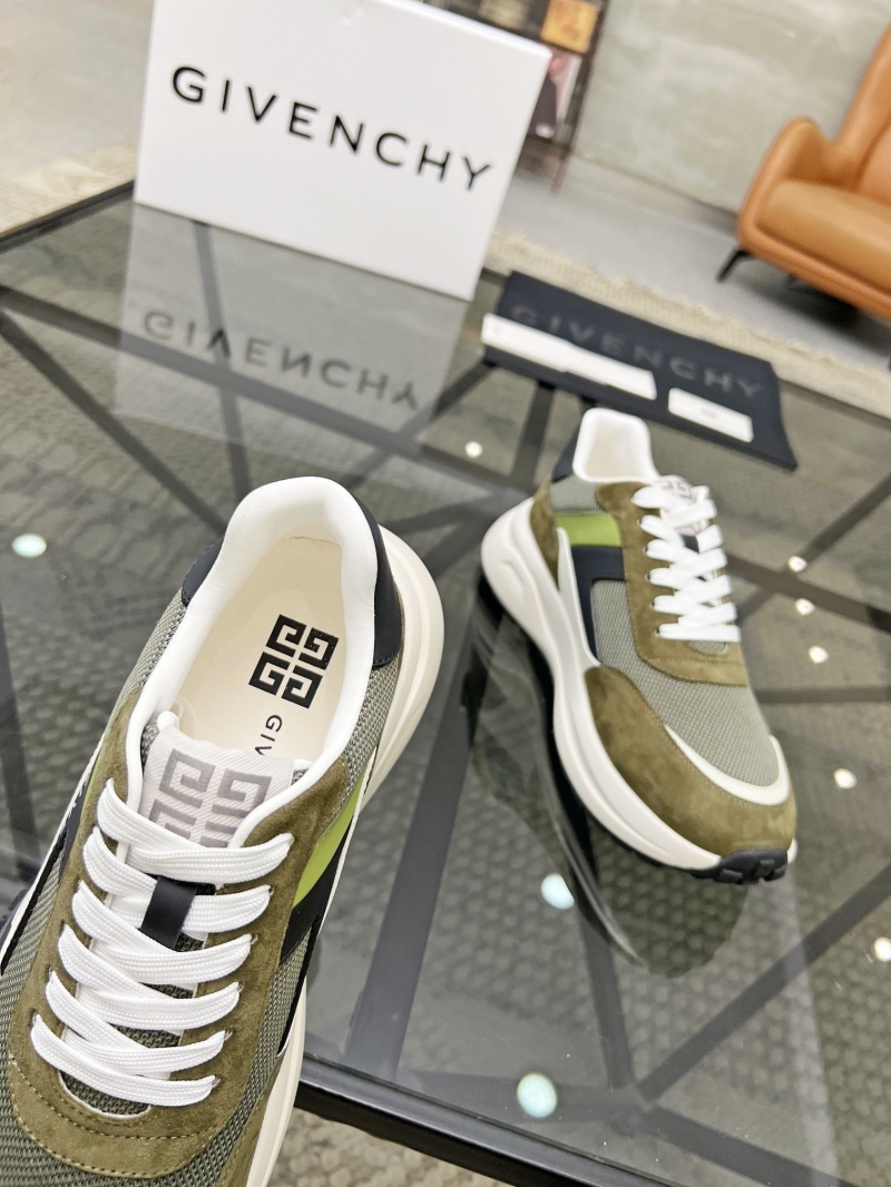 Givenchy Sneakers